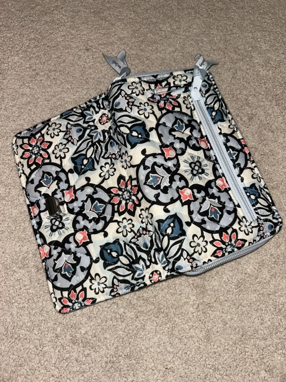 Vera Bradley Travel Wallet - Picture 6 of 8